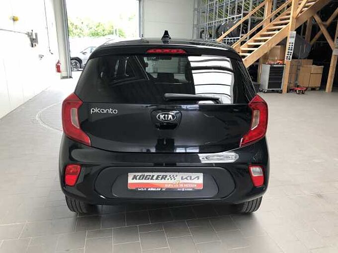 Kia Picanto 1.0i Dream Team NAV