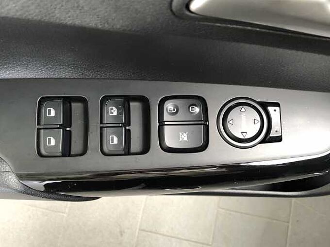 Kia Picanto 1.0i Dream Team NAV