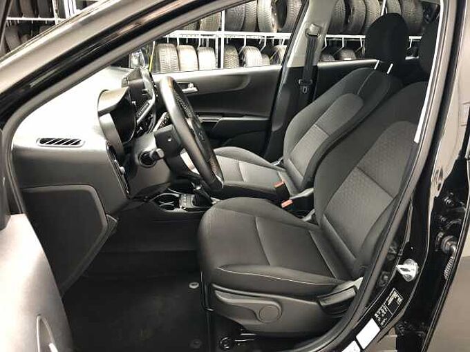 Kia Picanto 1.0i Dream Team NAV