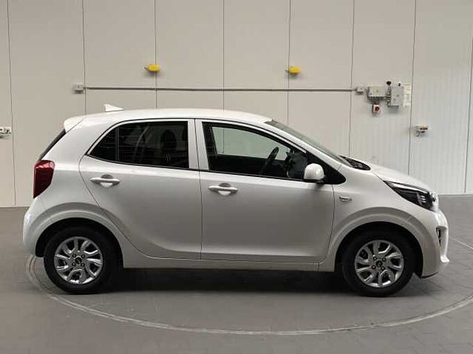 Kia Picanto 1.2i Dream Team NAV