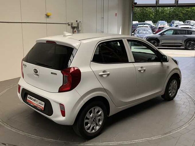 Kia Picanto 1.2i Dream Team NAV