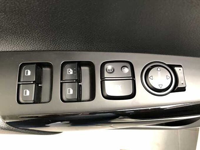 Kia Picanto 1.2i Dream Team NAV