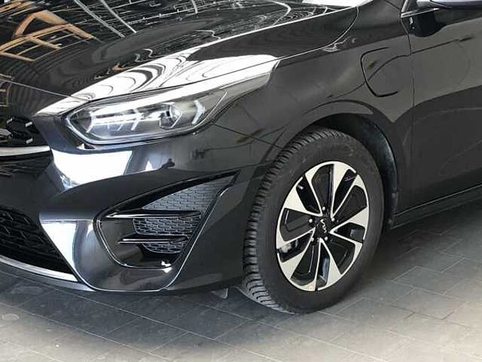 Kia Ceed SW 1.6 PHEV Vision -26%|KOM