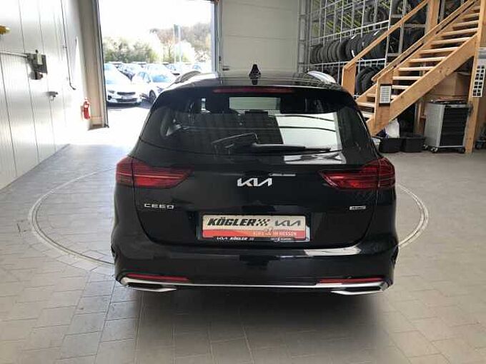 Kia Ceed SW 1.6 PHEV Vision -26%|KOM