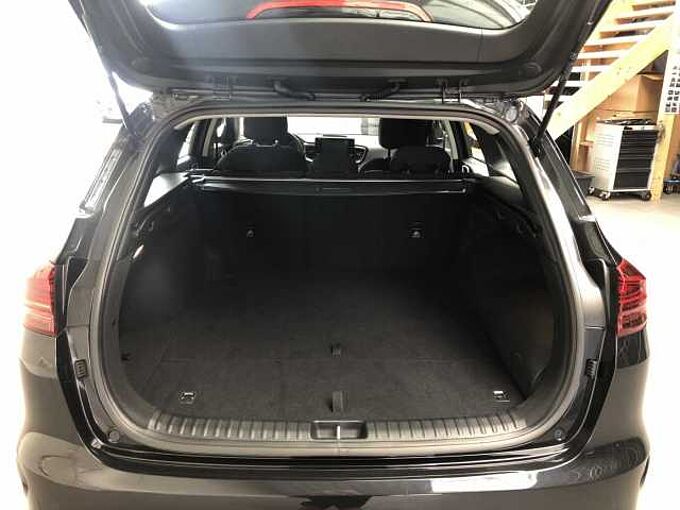 Kia Ceed SW 1.6 PHEV Vision -26%|KOM