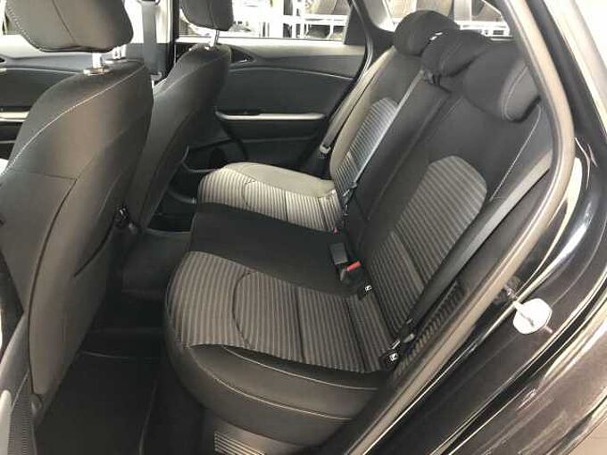 Kia Ceed SW 1.6 PHEV Vision -26%|KOM