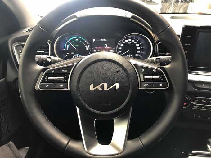 Kia Ceed SW 1.6 PHEV Vision -26%|KOM