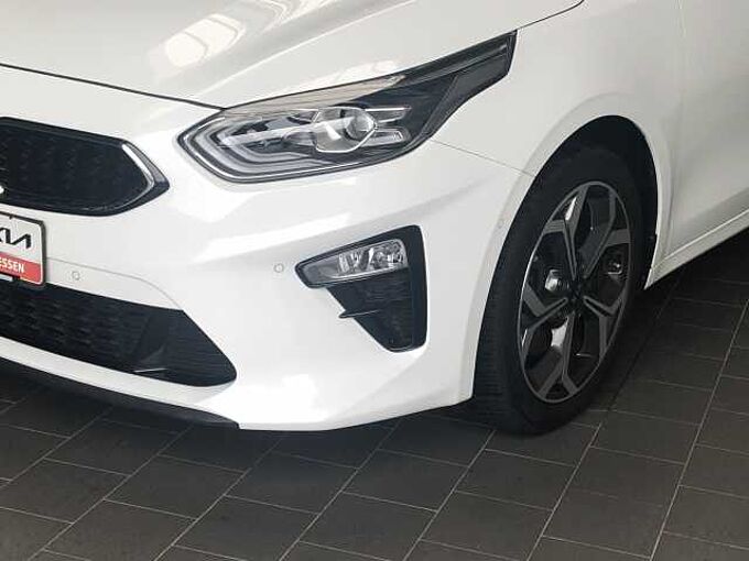 Kia Ceed SW 1.4i T DCT Platinum Edition GD|NAVI