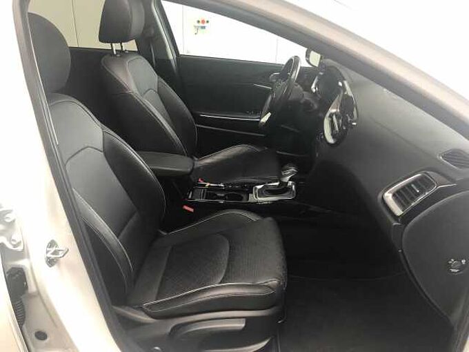 Kia Ceed SW 1.4i T DCT Platinum Edition GD|NAVI