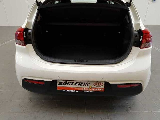 Kia Rio 1.2i Dream-Team Edition | CONNECT