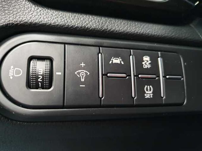 Kia Xceed 1.4i T DCT7 VISION | KOM | TECH | ADA
