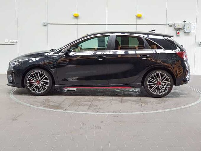 Kia Ceed 1.6i T DCT GT | NAVI | KLIMA | LEDER