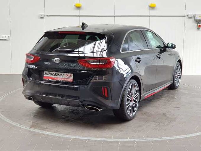 Kia Ceed 1.6i T DCT GT | NAVI | KLIMA | LEDER