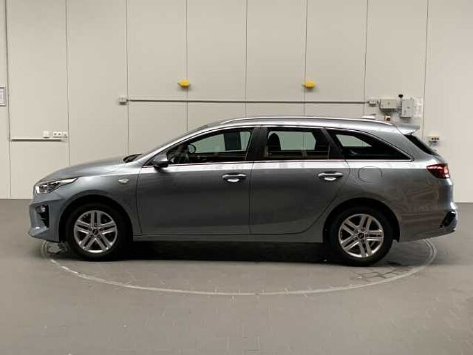 Kia Ceed SW 1.6 CRDI DCT Vision ADA|KOMF|NAVI