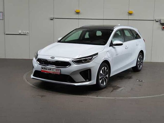 Kia Ceed SW 1.6 PHEV Spirit Plug-in | NAV | GD | 31%