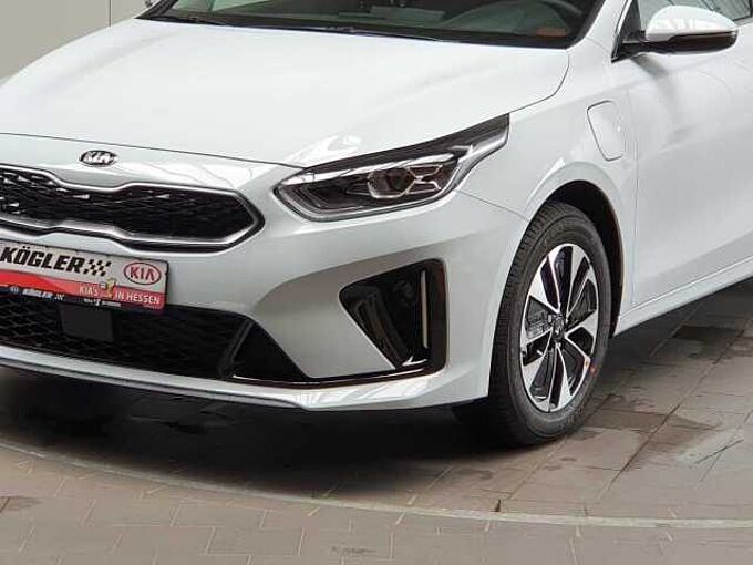 Kia Ceed SW 1.6 PHEV Spirit Plug-in | NAV | GD | 31%