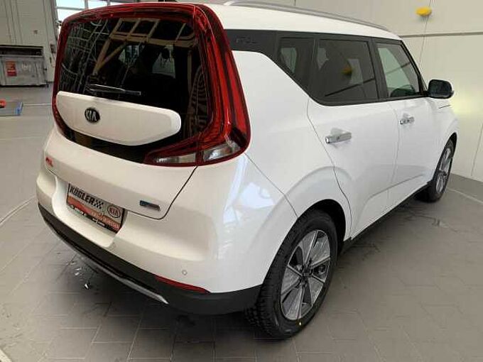 Kia e-Soul 64kWh 204 Spirit LED | NAVI | 31%