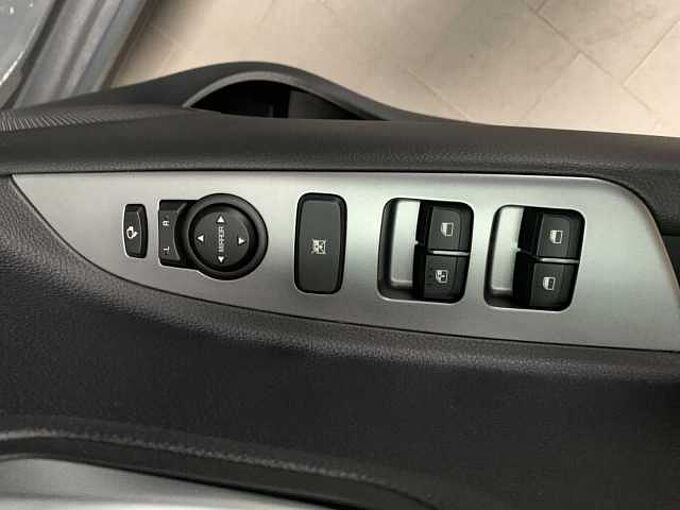 Kia Rio 1.0i T 120 48V GT Line | NAVI