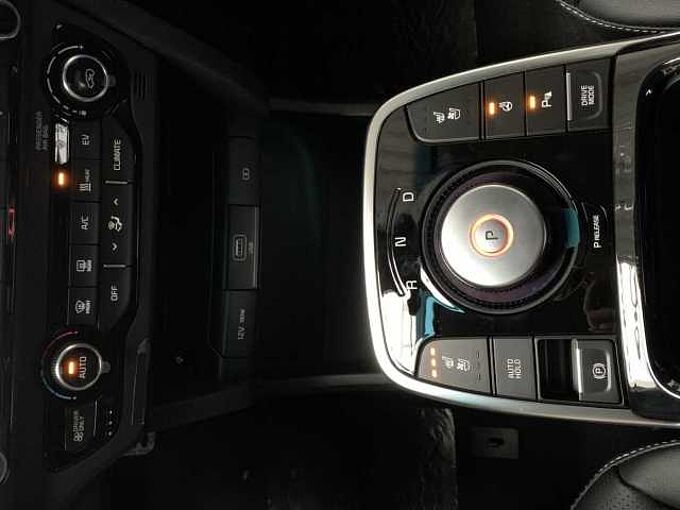 Kia e-Niro 64KWh 204 Spirit | 3Phasen-Lader | LED+