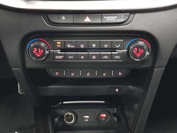 Kia Ceed SW 1.6 PHEV Platinum PLUG-IN | GD