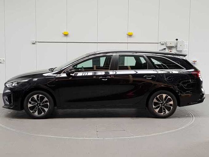 Kia Ceed SW 1.6 PHEV Platinum PLUG-IN | GD