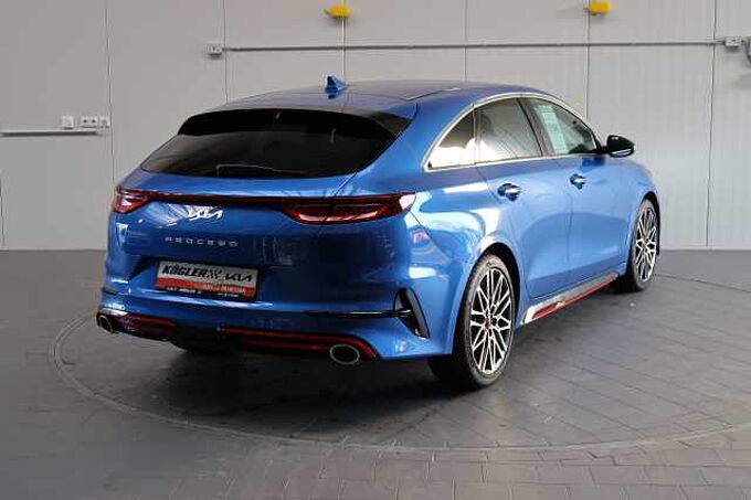 Kia ProCeed 1.6i T DCT7 GT | NAV | KOMF