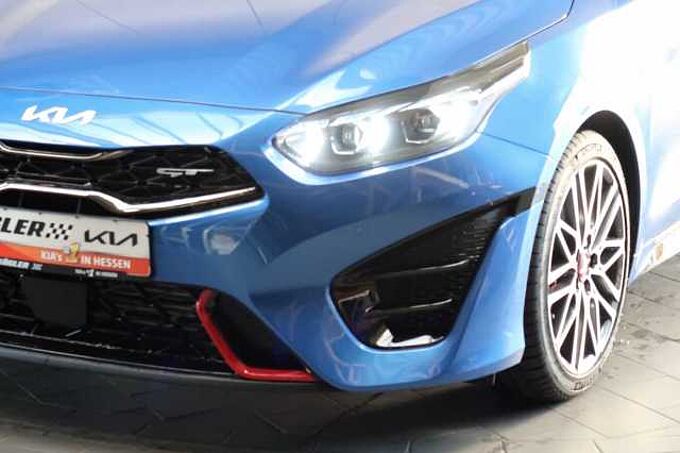 Kia ProCeed 1.6i T DCT7 GT | NAV