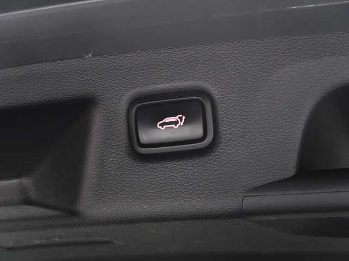 Kia Xceed 1.6i T DCT Platinum GD|KLIMAAUT|NAV