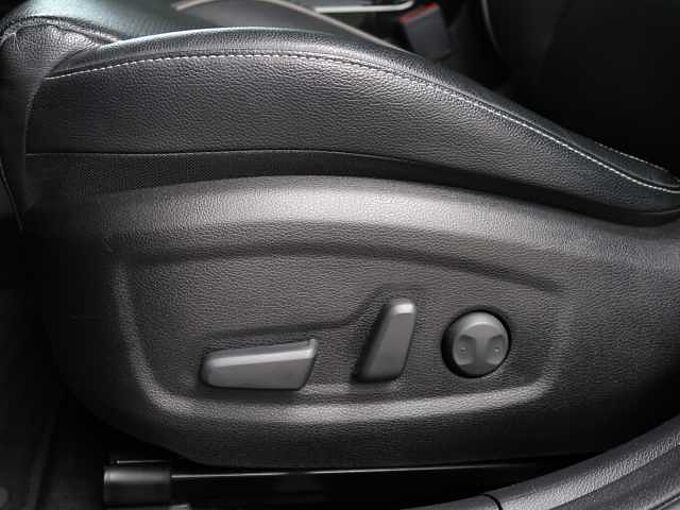 Kia Xceed 1.6i T DCT Platinum GD|KLIMAAUT|NAV