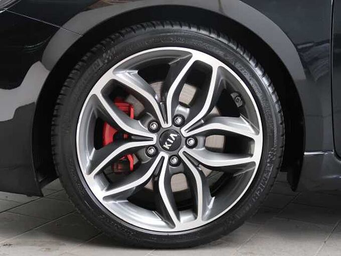 Kia Proceed 1.6i T GT Track KLIMAAUT|XEN|NAV|RFK