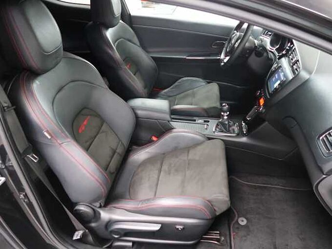 Kia Proceed 1.6i T GT Track KLIMAAUT|XEN|NAV|RFK
