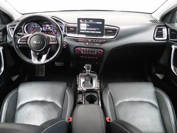 Kia Ceed 1.6 CRDI DCT Platinum KLIMAAUT|NAV|GD