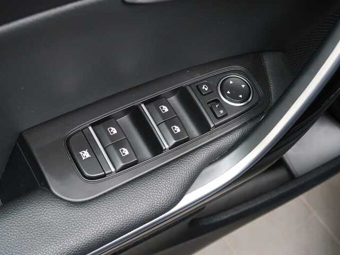 Kia Ceed 1.6 CRDI DCT Platinum KLIMAAUT|NAV|GD