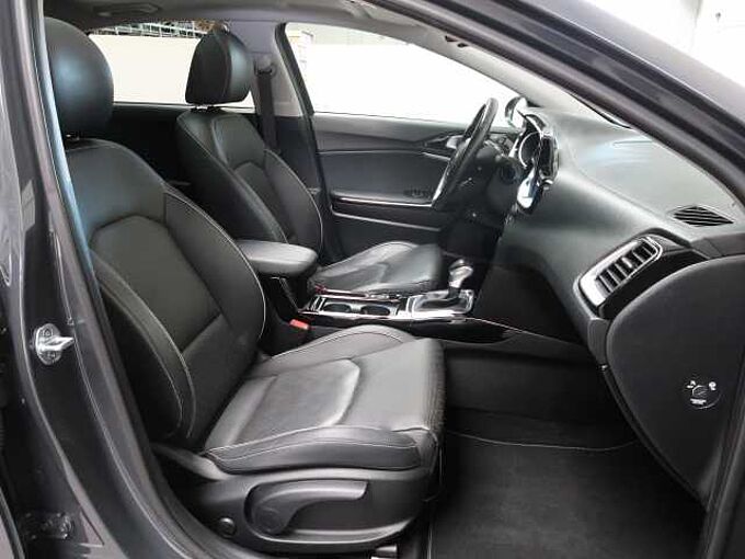 Kia Ceed 1.6 CRDI DCT Platinum KLIMAAUT|NAV|GD