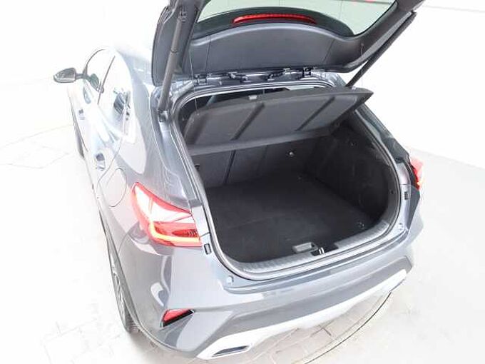 Kia Xceed 1.6i T DCT Platinum GD|KLIMAAUT|NAV