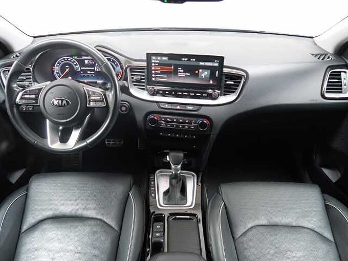Kia Xceed 1.6i T DCT Platinum GD|KLIMAAUT|NAV