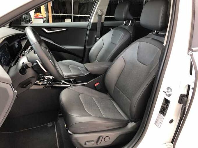 Kia Niro 1.6 Hybrid DCT Spirit -24%|TECH|RELAX|GD