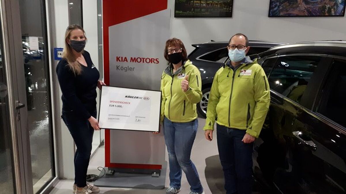 KIA Kögler spendet 5.000 Euro an das Tierheim Butzbach error_file_does_not_exist