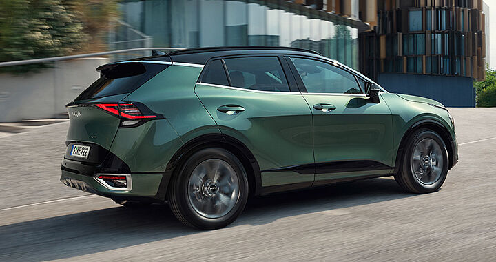 Ein fahrendes Kia Modell