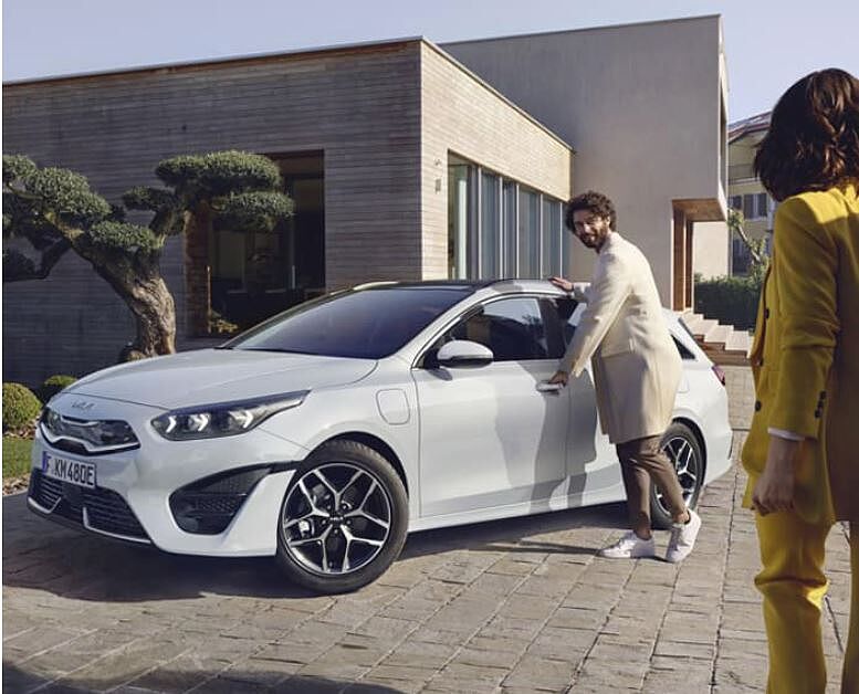Kia Ceed SW PLUG-IN Werbeofoto 1