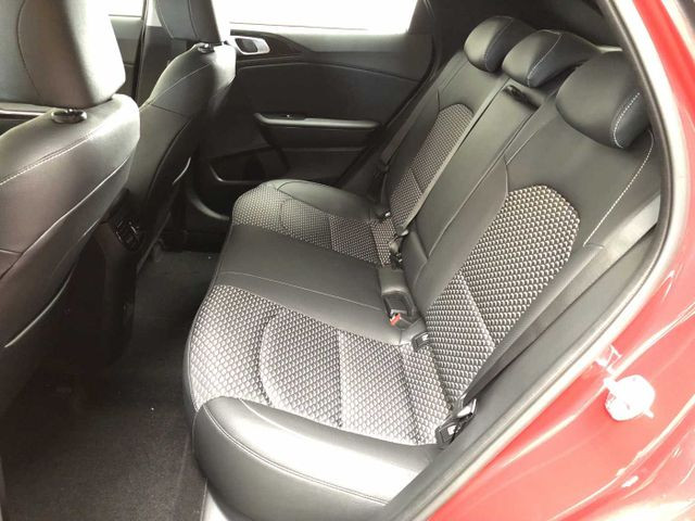 Kia XCeed XCeed 1.6 CRDI DCT VISION, Bild 18 von 23