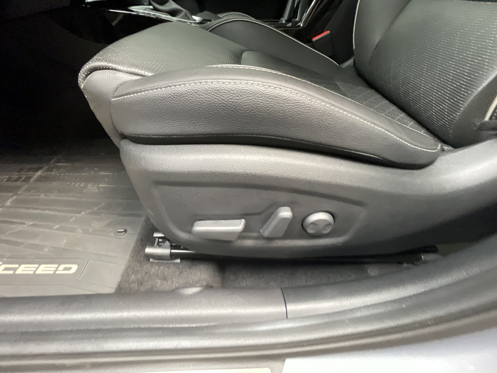Kia XCeed Xceed 1.6 PHEV DCT PLATINUM GD, Bild 16 von 37