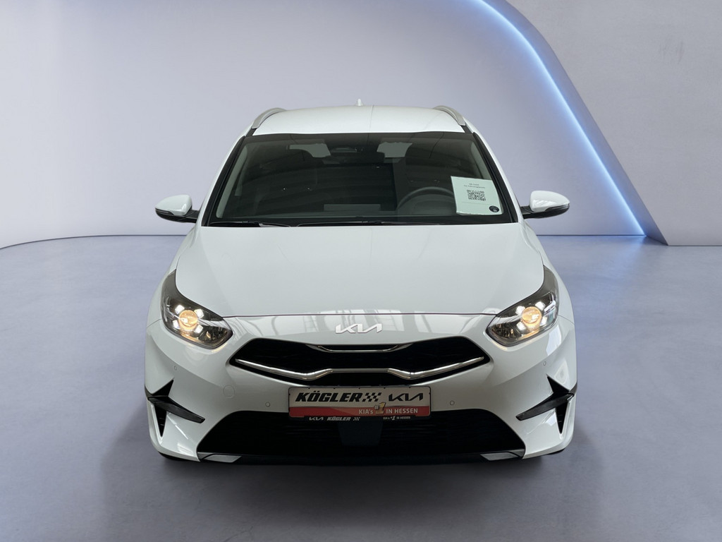 Kia Ceed_SW Ceed SW 1.0 T-GDI DCT Ultimate, Bild 2 von 38