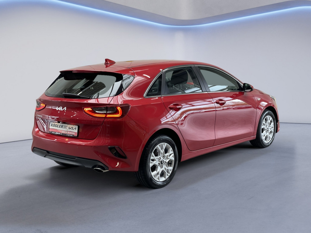 Kia Ceed Ceed 1.5 T-GDI DCT Vision KOM NAV ADA, Bild 5 von 35