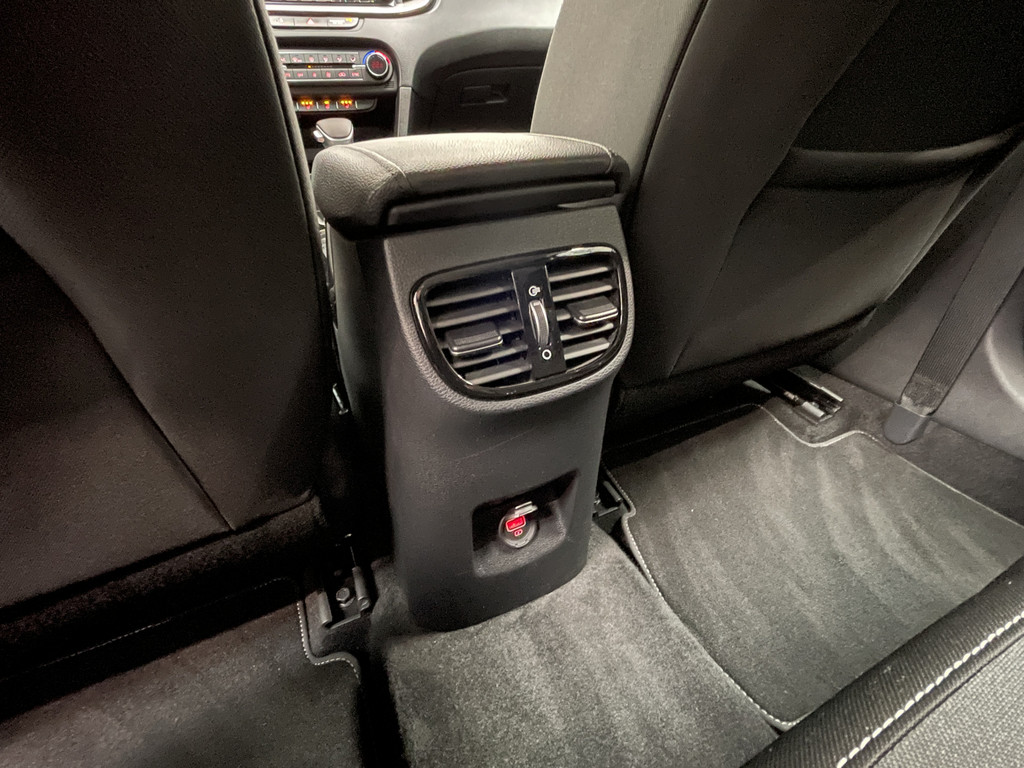 Kia Ceed Ceed 1.5 T-GDI DCT Vision KOM NAV ADA, Bild 19 von 35
