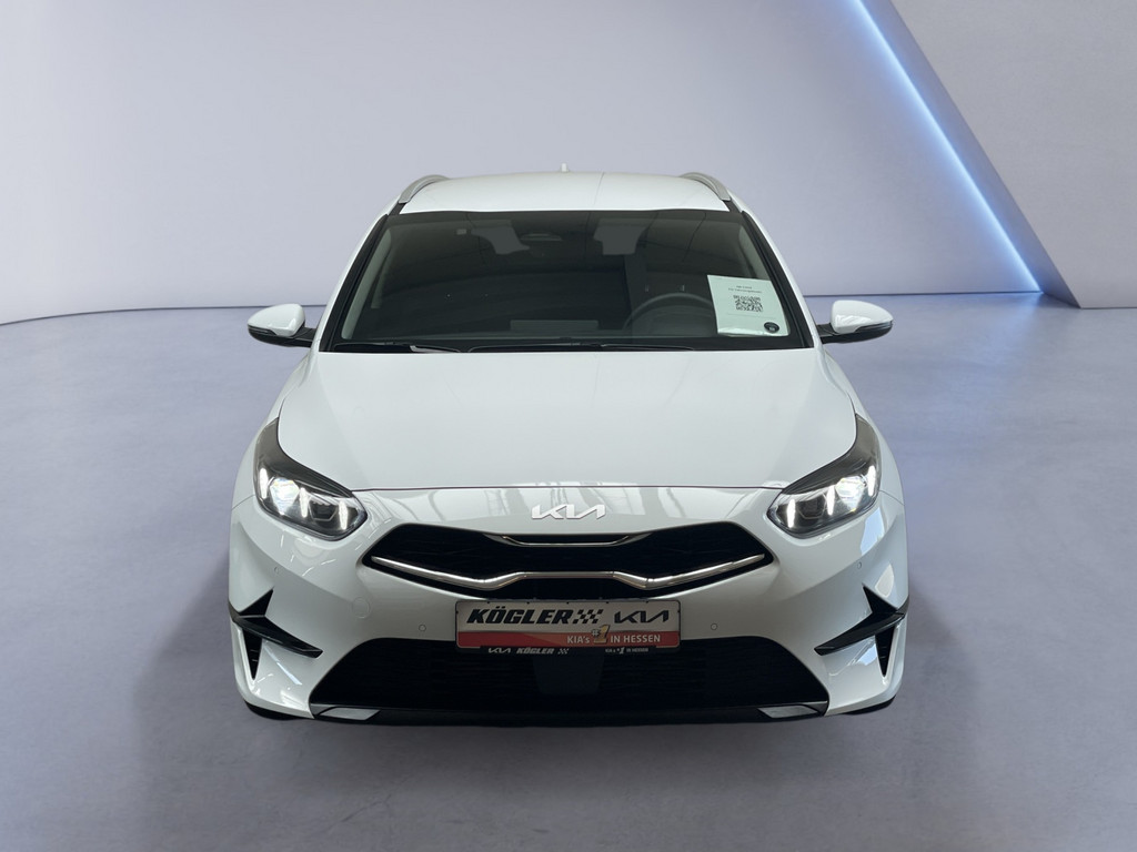 Kia Ceed_SW Ceed SW 1.5 T-GDI 48V Ultimate Edition STY, Bild 2 von 38