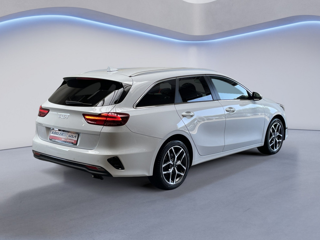 Kia Ceed_SW Ceed SW 1.5 T-GDI 48V Ultimate Edition STY, Bild 5 von 38