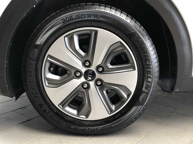KIA Niro 1.6 PHEV DCT Vision PLUG-IN TECH Exposé-Bild 4