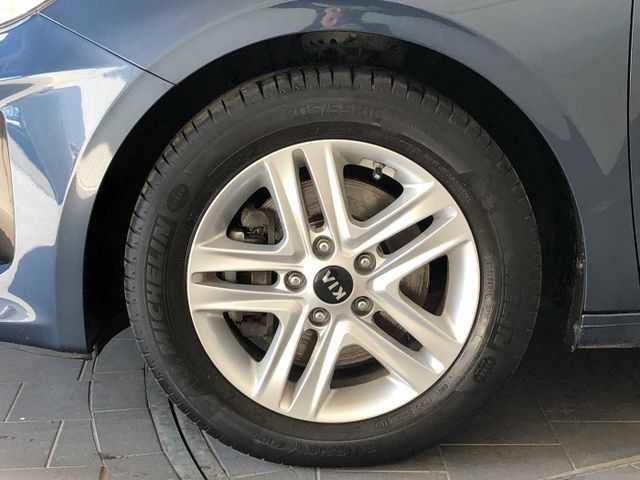 KIA Ceed 1.0i T Vision ADA | KOM | NAV Exposé-Bild 4