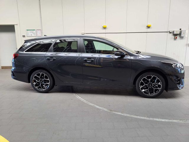 KIA Ceed SW Exposé-Bild 4